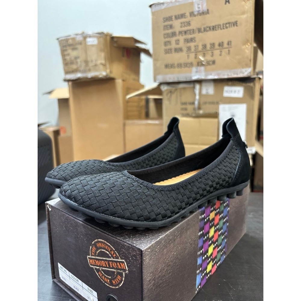 Bernie mev hazel black size 37 / us 6